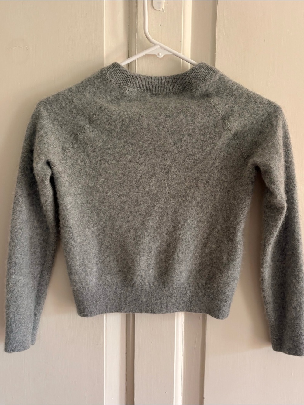 100% Cashmere Crop Top Crewneck Sweater Heather Grey Women’s XS - Picture 2 of 6